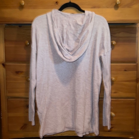 𝅺Cyrus Pink Sweater Women’s Size Large - Picture 2 of 4